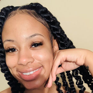 Meet your Posher, Khadijah